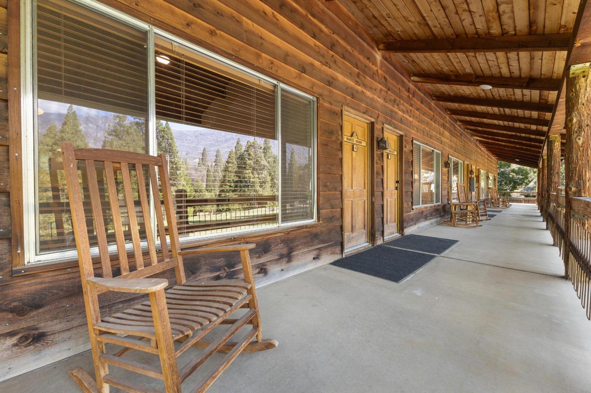 Camp Nelson Lodge Room 10 Ponderosa エクステリア 写真